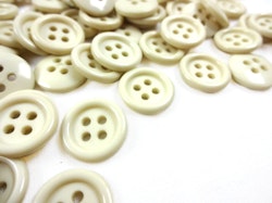 K038 Knapp 15 mm beige