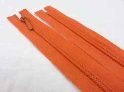 D105 Blixtlås 40 cm Opti 4 mm spiral ej delbar orange
