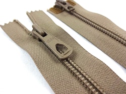 D139 Blixtlås 77 cm spiral 5 mm tvåväg beige