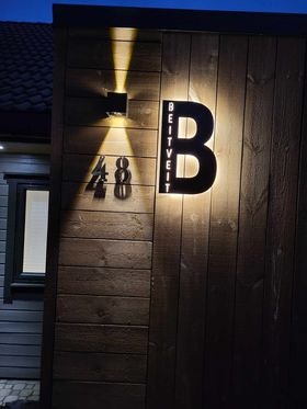 Dørskilt Bokstav med navn