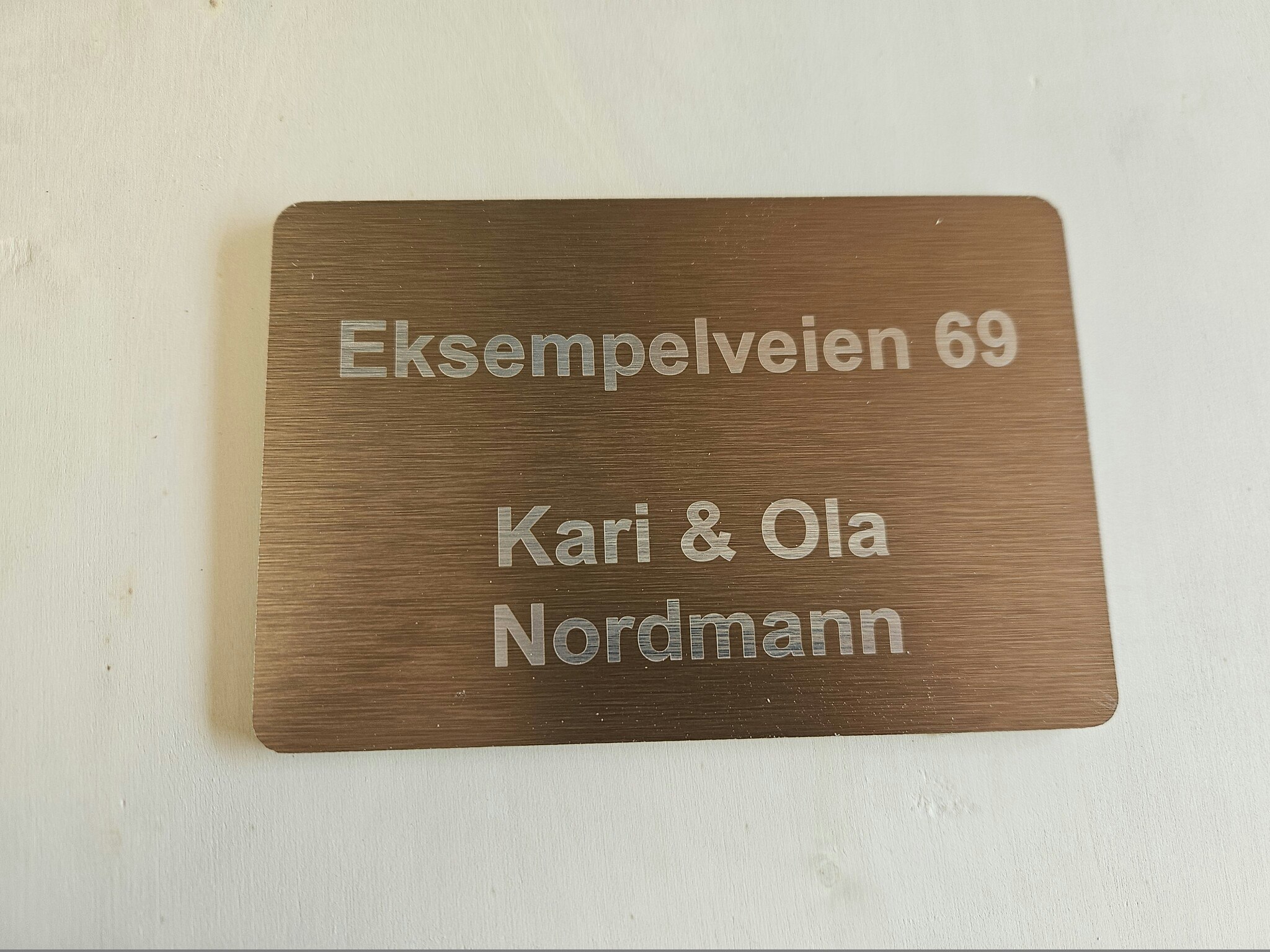 Postkasseskilt Børstet Messing