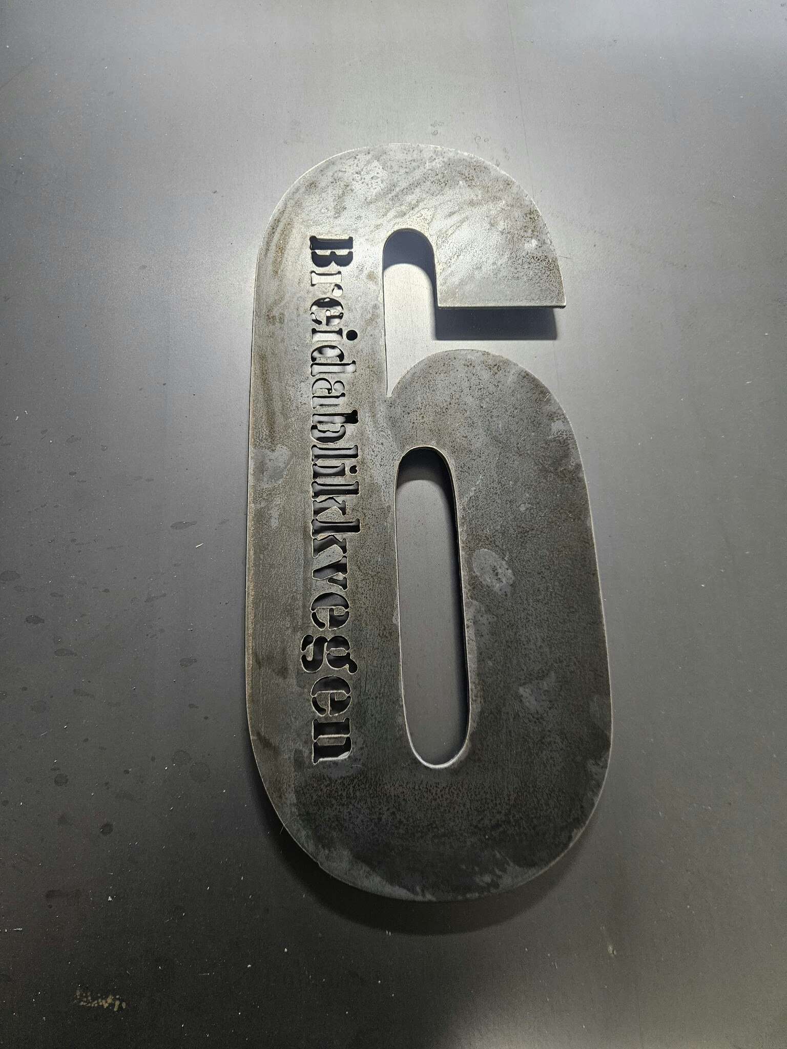 Hustall i Corten