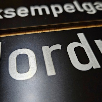 Hustall matt sort TYPE 3 med eller uten adresse