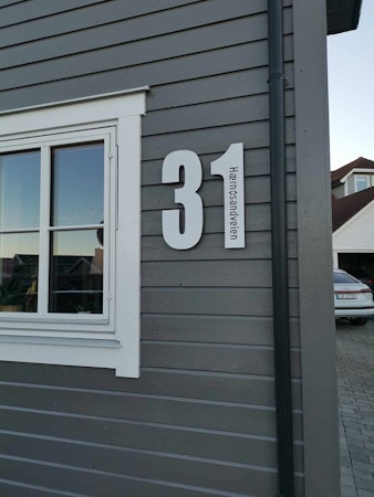 Hustall hvit med eller uten adresse