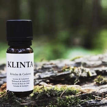 Rökelse & Cederträ Eterisk olja - 10 ml
