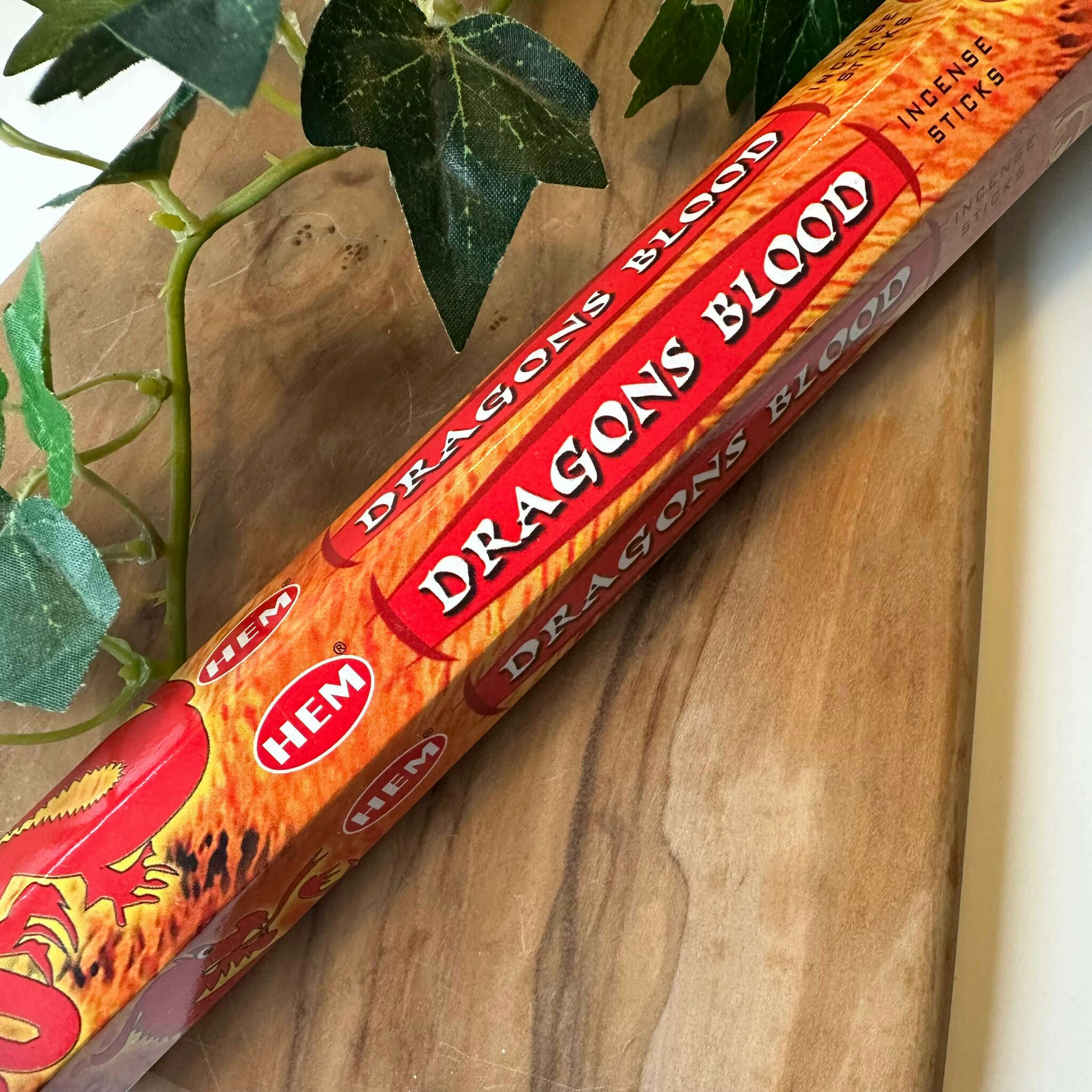Dragons blood - rökelsestickor