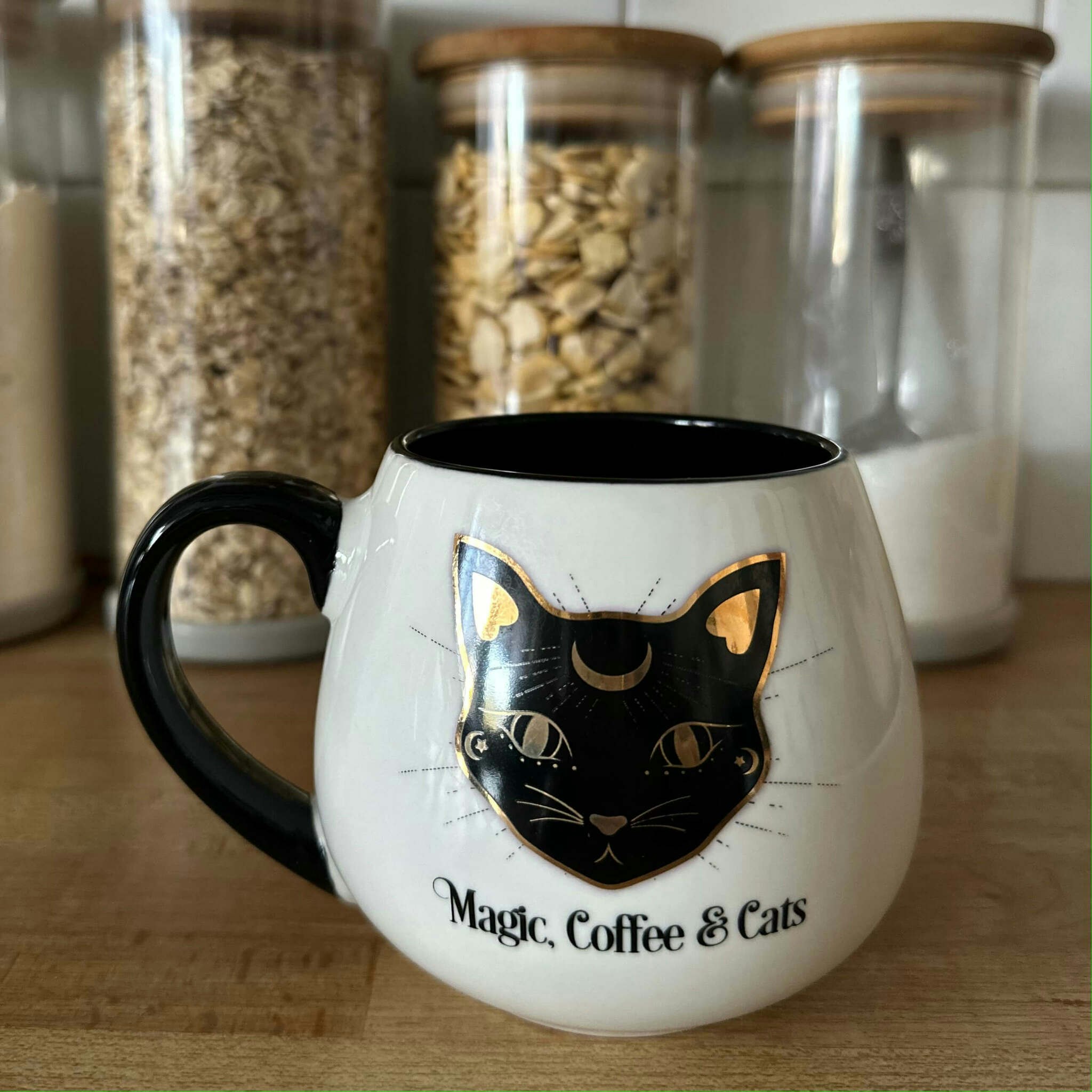 Mugg - "Magic, coffee & cats"