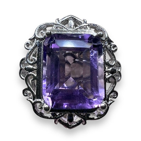 Mellomperle med Amethyst