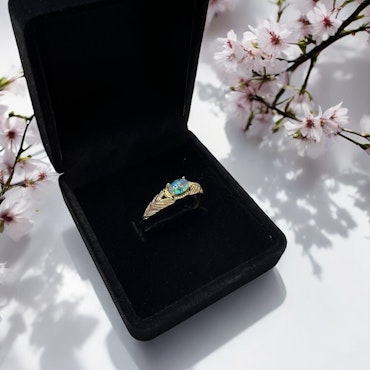 Gullforgylt S925 Sølvring med Opal