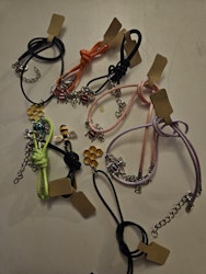 Halsband