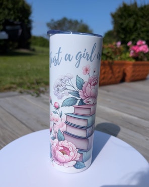 Tumbler - Just a girl who loves books