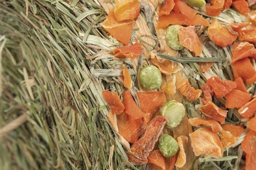 Hörulle, hängande, med ärt/morot, 250 g