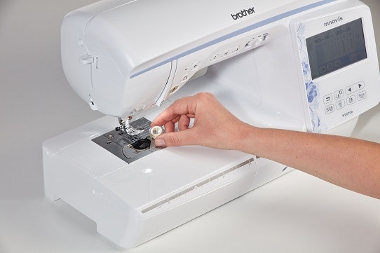 Brother Quilt-, Sy-,& Brodyrmaskin NV2700