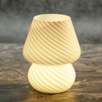Vintage lampa i glas