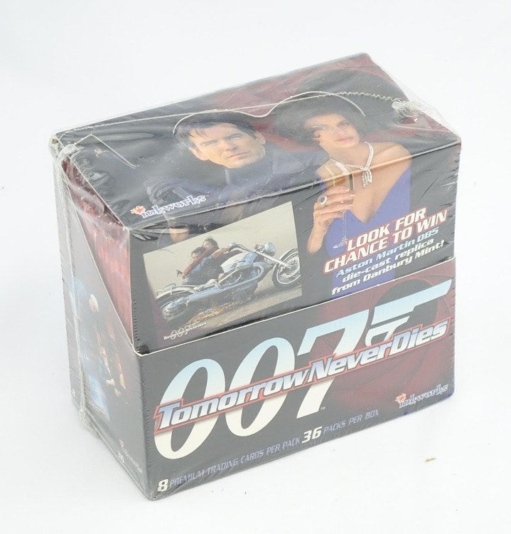 007 Tomorrow Never Dies (36-Pack Box)