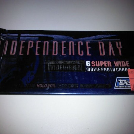 Topps 1996 Independence Day Widevision Movie Cards (Löspaket)