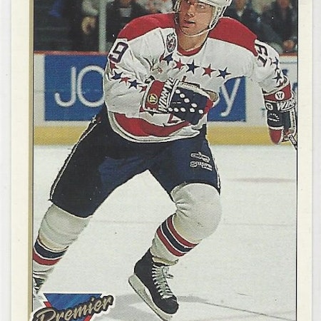 1993-94 Topps Premier Gold #51 Pat Elynuik (10-X128-CAPITALS)