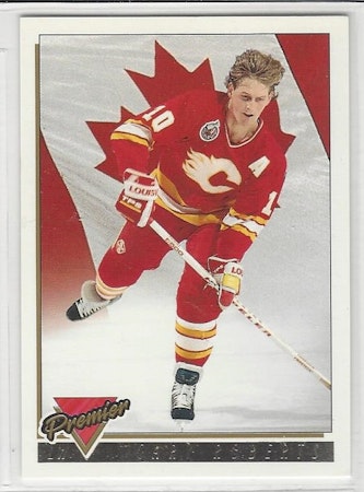 1993-94 Topps Premier Gold #382 Gary Roberts CAN (10-291x3-FLAMES)