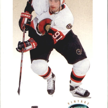 1994-95 Parkhurst Vintage #V42 Alexandre Daigle (10-X68-SENATORS)