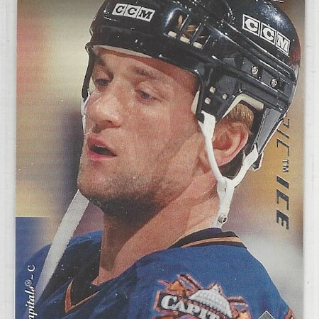 1995-96 Upper Deck Electric Ice #392 Michal Pivonka (12-285x7-CAPITALS)