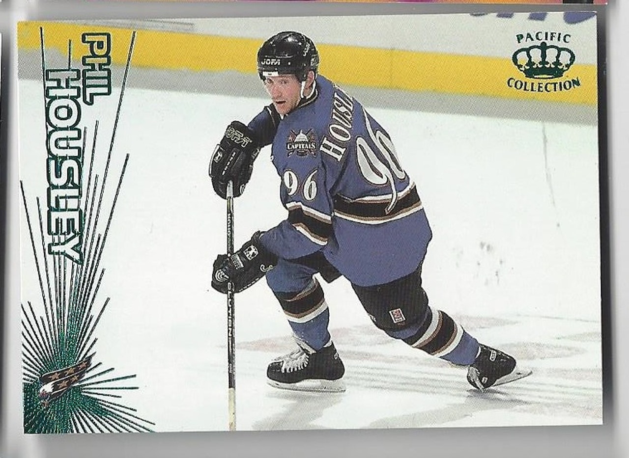 1997-98 Pacific Emerald Green #259 Phil Housley (10-X119-CAPITALS)