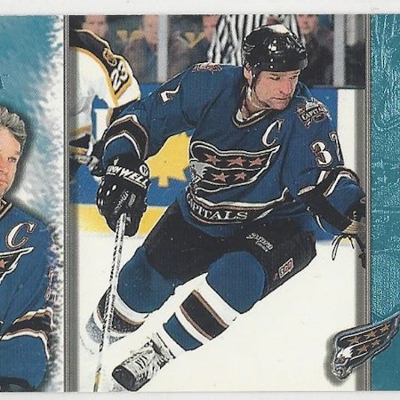 1997-98 Pacific Omega Ice Blue #239 Dale Hunter (15-X112-CAPITALS)