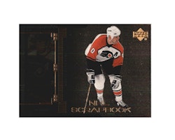 1999-00 Upper Deck NHL Scrapbook #SB13 John LeClair (10-X191-FLYERS)
