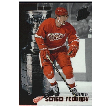 2002-03 Pacific Quest For the Cup Raising the Cup #5 Sergei Fedorov (12-X124-RED WINGS)