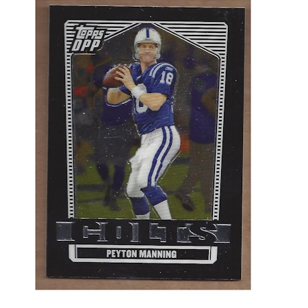 2007 Topps Draft Picks and Prospects Chrome Black #21 Peyton Manning (40-X278-NFLCOLTS)