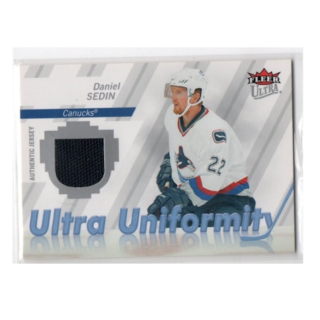 2007-08 Ultra Uniformity #UDS Daniel Sedin (40-X223-CANUCKS)