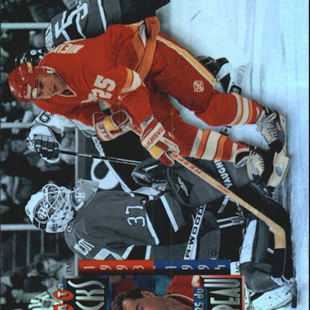 1994-95 McDonald's Upper Deck #McD21 Joe Nieuwendyk (10-X316-FLAMES)