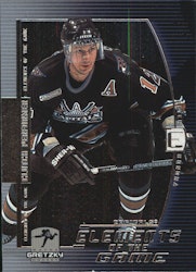 1999-00 Wayne Gretzky Hockey Elements of the Game #EG13 Peter Bondra (10-X318-CAPITALS)
