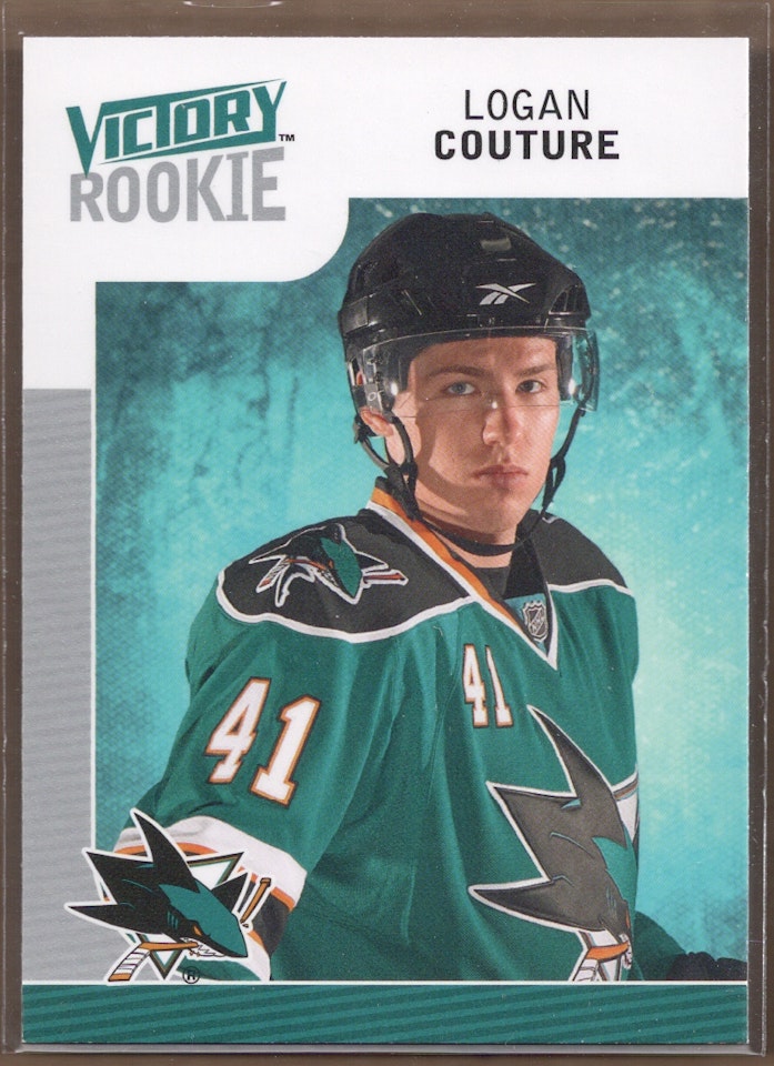 2009-10 Upper Deck Victory #329 Logan Couture RC (12-X293-SHARKS) (2)
