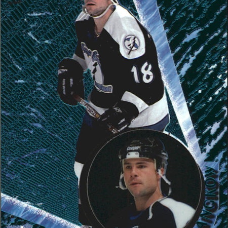 1997-98 Pacific Invincible Emerald Green #133 Daymond Langkow (15-X333-LIGHTNING)