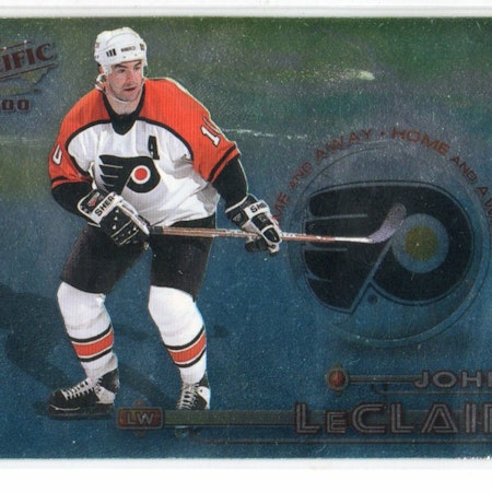1999-00 Pacific Home and Away #8 John LeClair (12-X335-FLYERS)