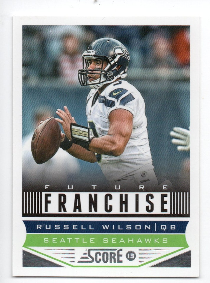 2013 Score #327 Russell Wilson FF (10-X341-NFLSEAHAWKS)