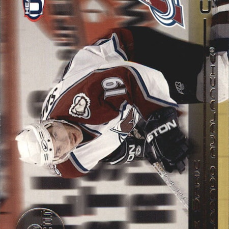 2003-04 Pacific Heads Up In Focus #4 Joe Sakic (15-450x1-AVALANCHE)