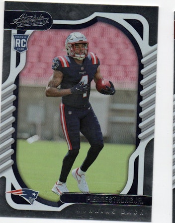 2022 Absolute #141 Pierre Strong Jr. RC (15-B7-NFLPATRIOTS)