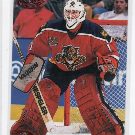 1998-99 Pacific Red #225 Kirk McLean (12-C10-NHLPANTHERS)