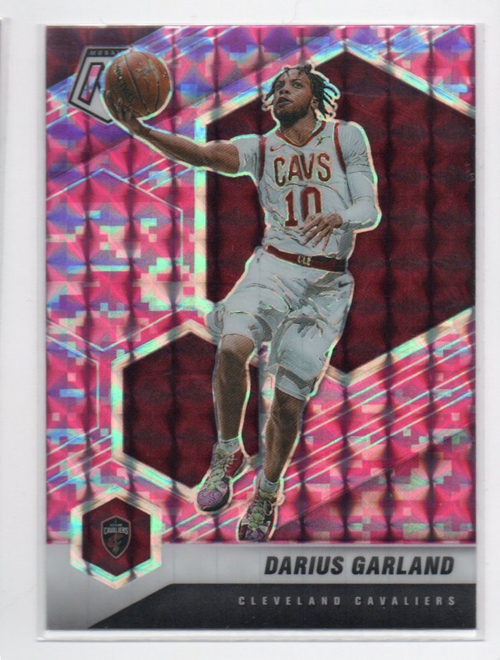 2020-21 Panini Mosaic Mosaic Camo Pink #100 Darius Garland (20-C3-NBACAVALIERS)