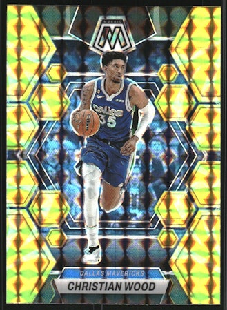 2022-23 Panini Mosaic Mosaic Reactive Yellow #125 Christian Wood (15-Y10-NBAMAVERICKS)