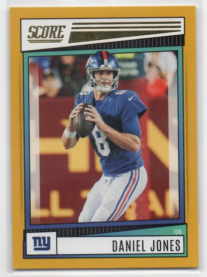 2022 Score Gold #234 Daniel Jones (15-FF9-NFLGIANTS)