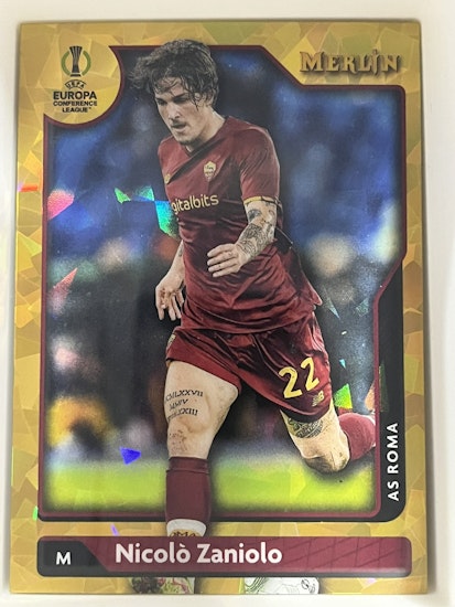 2021-22 Merlin UEFA Champions League Gold Atomic Refractors #41 Nicolo Zaniolo (50-II9-SOCCERROMA)