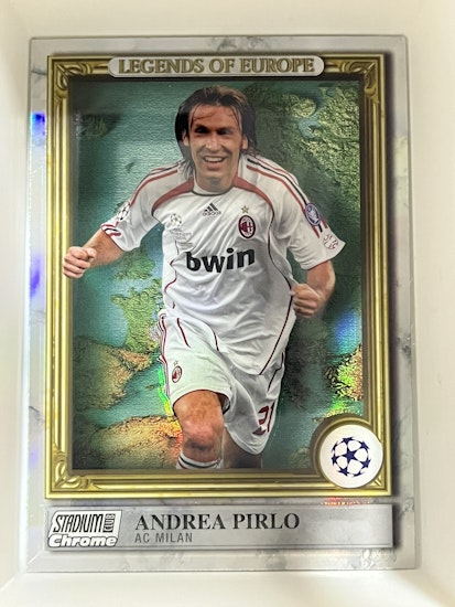 2022-23 Stadium Club Chrome UEFA Legends of Europe #LEAP Andrea Pirlo (40-II12-SOCCERMILAN)