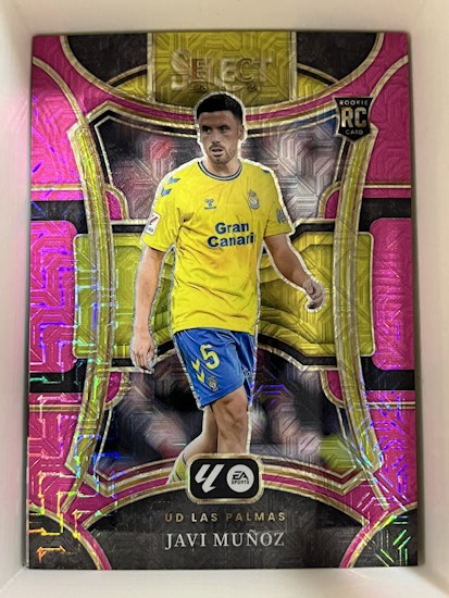 2023-24 Select La Liga Pink Mojo #190 Javi Munoz (25-II12-SOCCERLASPALMAS)