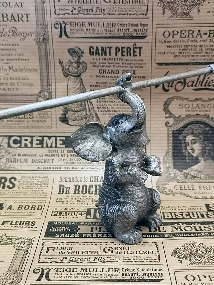 Elefant för smycken