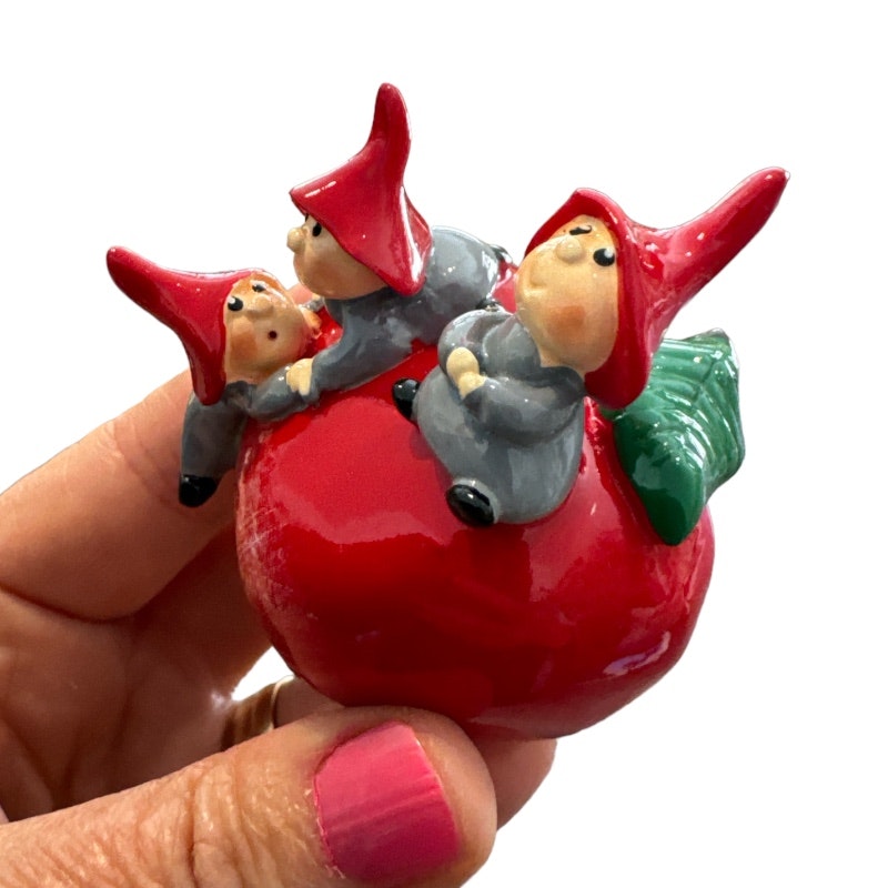Äpple med tomtenissar