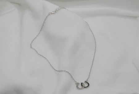 Halsband "Filicia"