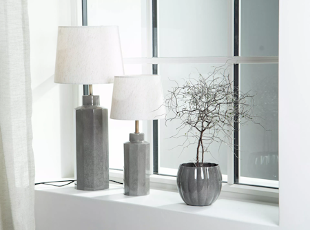Bordslampa Line Granit