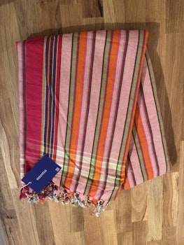 Rosa striper kikoy